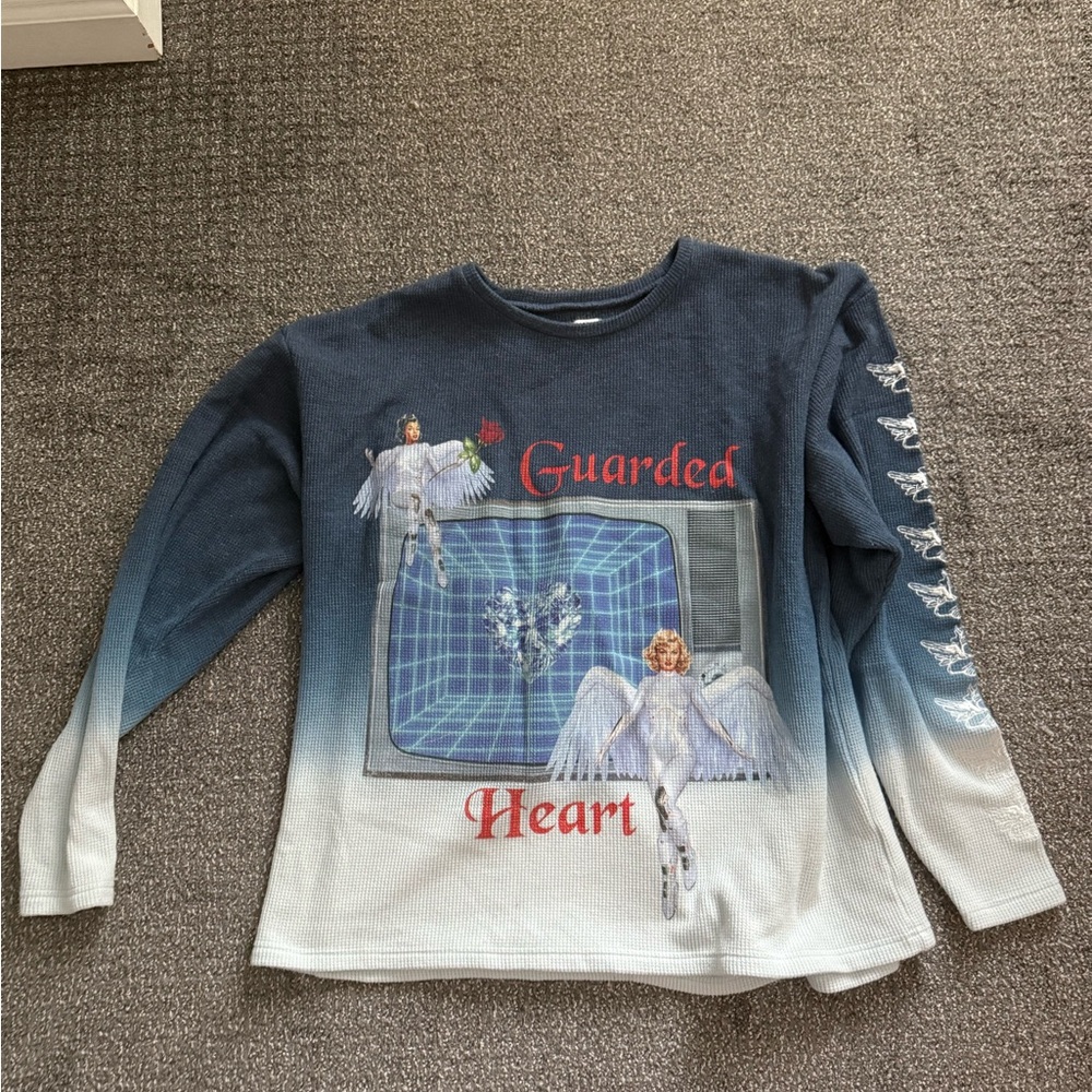 Boys Lie Blue and White Crew Neck Sweater Gradient Design
